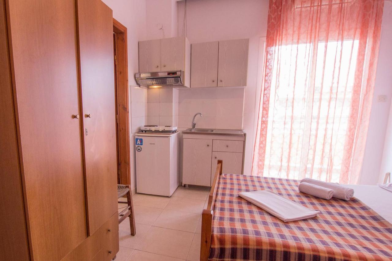 George Laz Rooms Неа-Врасна Екстер'єр фото